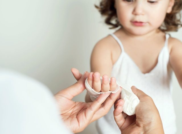 Patlamış Su Toplağına Ne Sürülür : tavsiyeler ve İpuçları