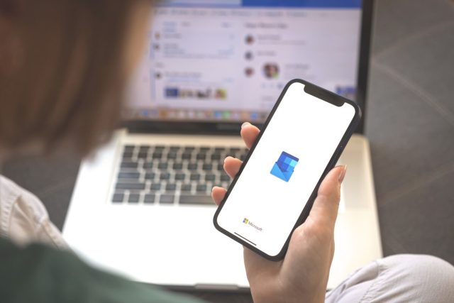 IPhone'da otomatik e-posta yanıtı ayarlama : tam kılavuz